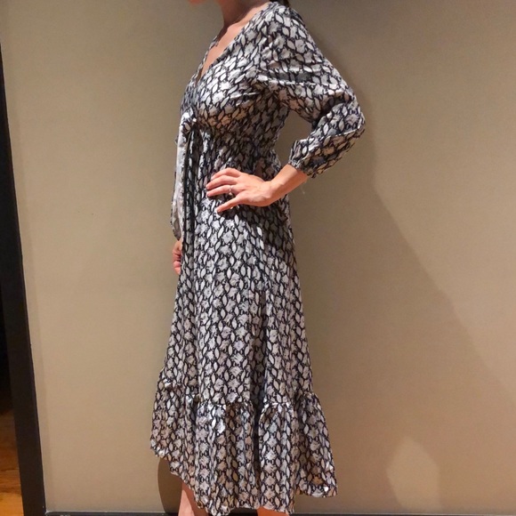 🤩 HP 🤩 Maxi dress S 2 4 6 long white sleeves - Picture 3 of 8